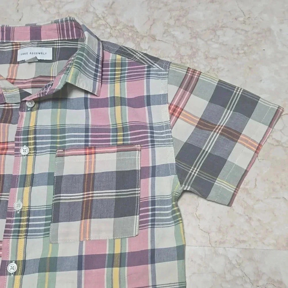 Free Assembly | Boys | Button Up Shirt | Gray & Pink | Size L (10/12) - Picture 4 of 5